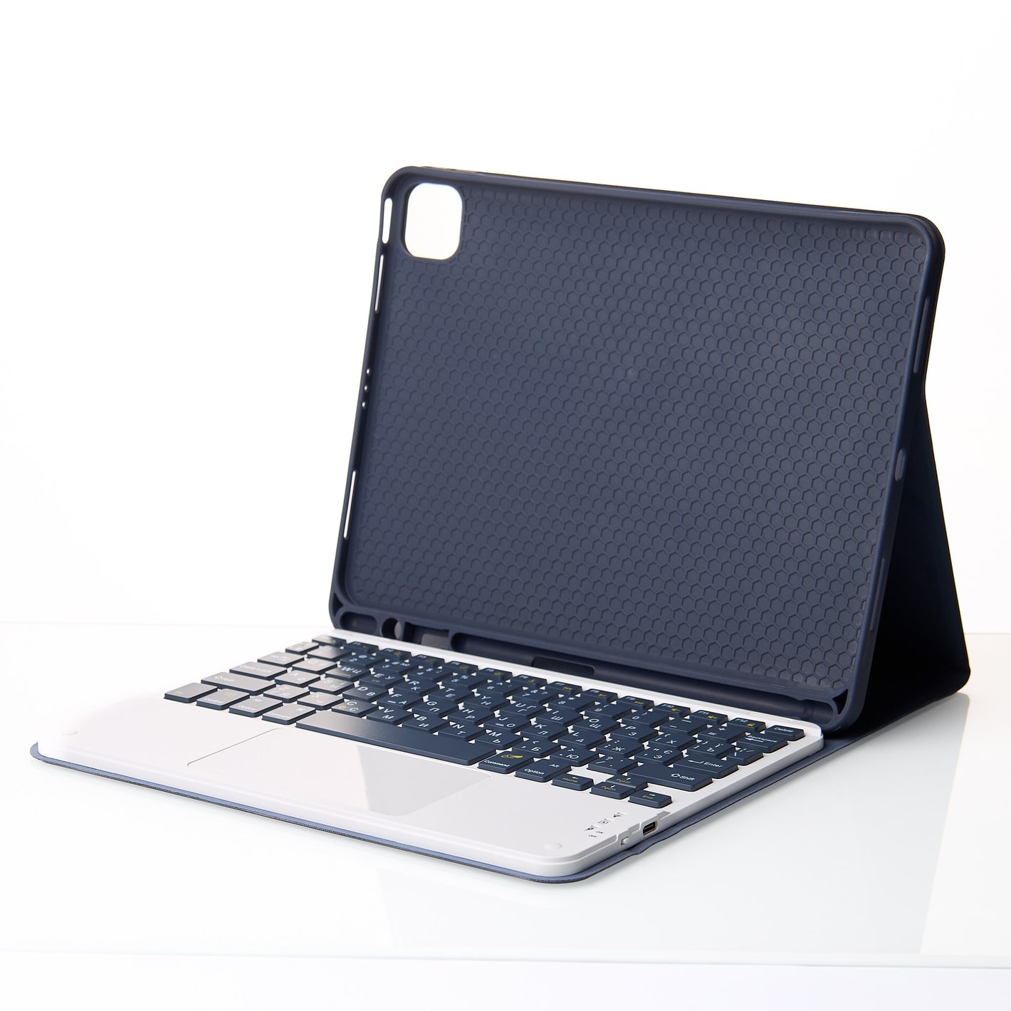 WIRELESS KEYBOARD FOR IPAD PRO 11/ AIR 10.9 SMART KEYBOARD FOLIO COMPATIBLE TAB CASE