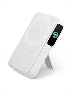 Anker MagGo Powerbank ultra Fast magnetic charging with smart display
