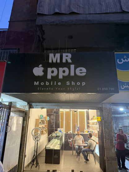 ديكور محل جاهز كامل حوالي و كونوارات ومكيف وكاميرات ) بضاعة محل تشكيلة واسعة قابل للتفاوض للجادين