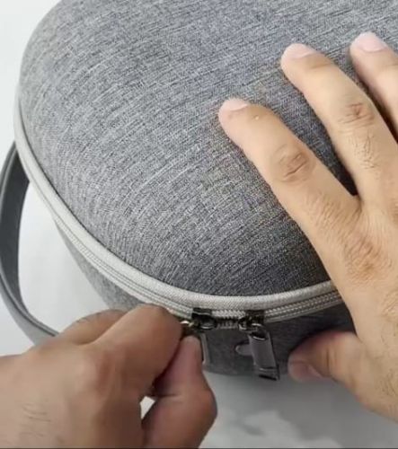 Blupebble carry case for oculus quest 2